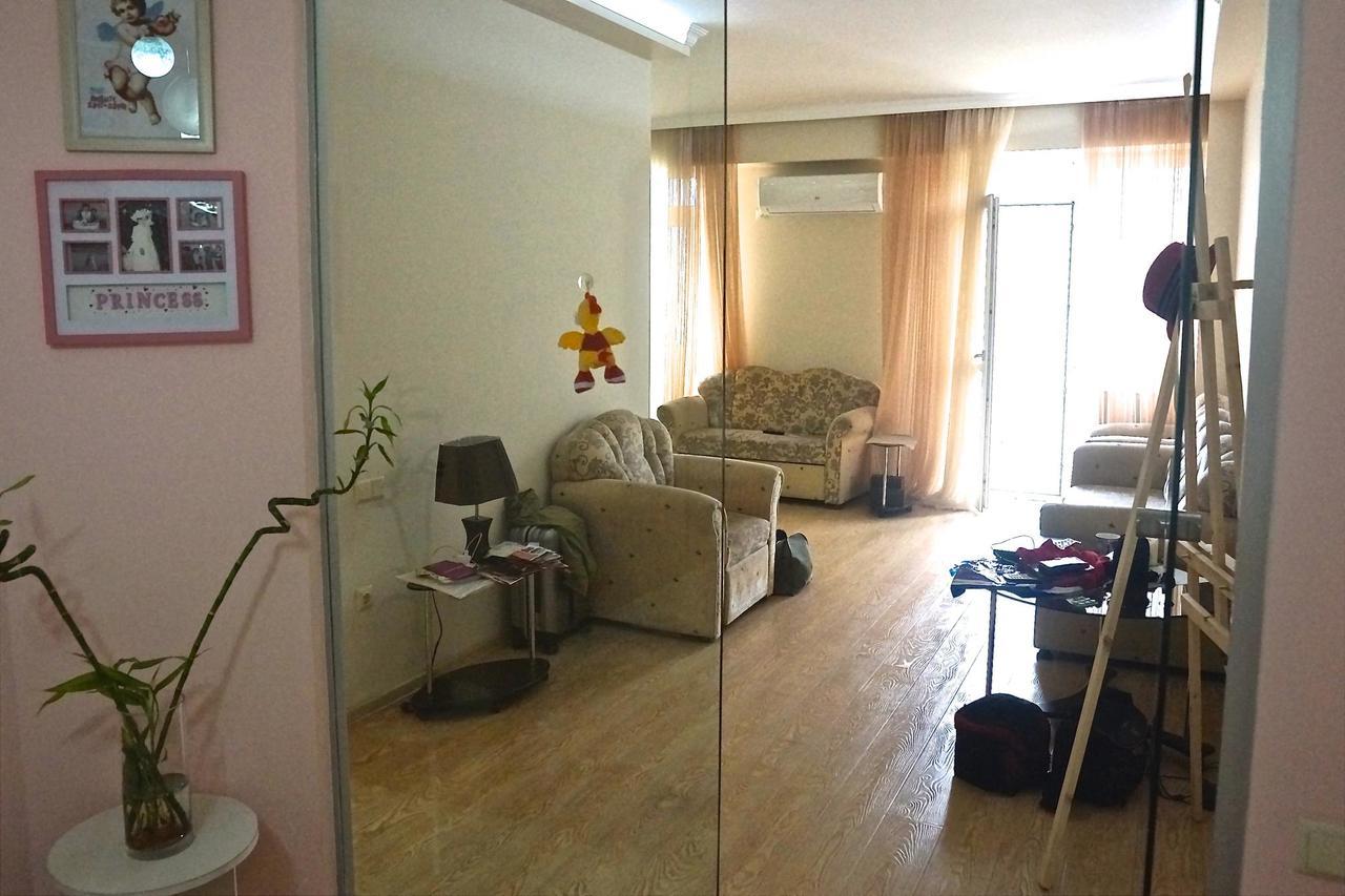 Cocorina Apartment Batumi Exterior foto