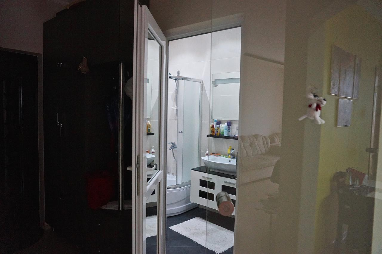 Cocorina Apartment Batumi Exterior foto